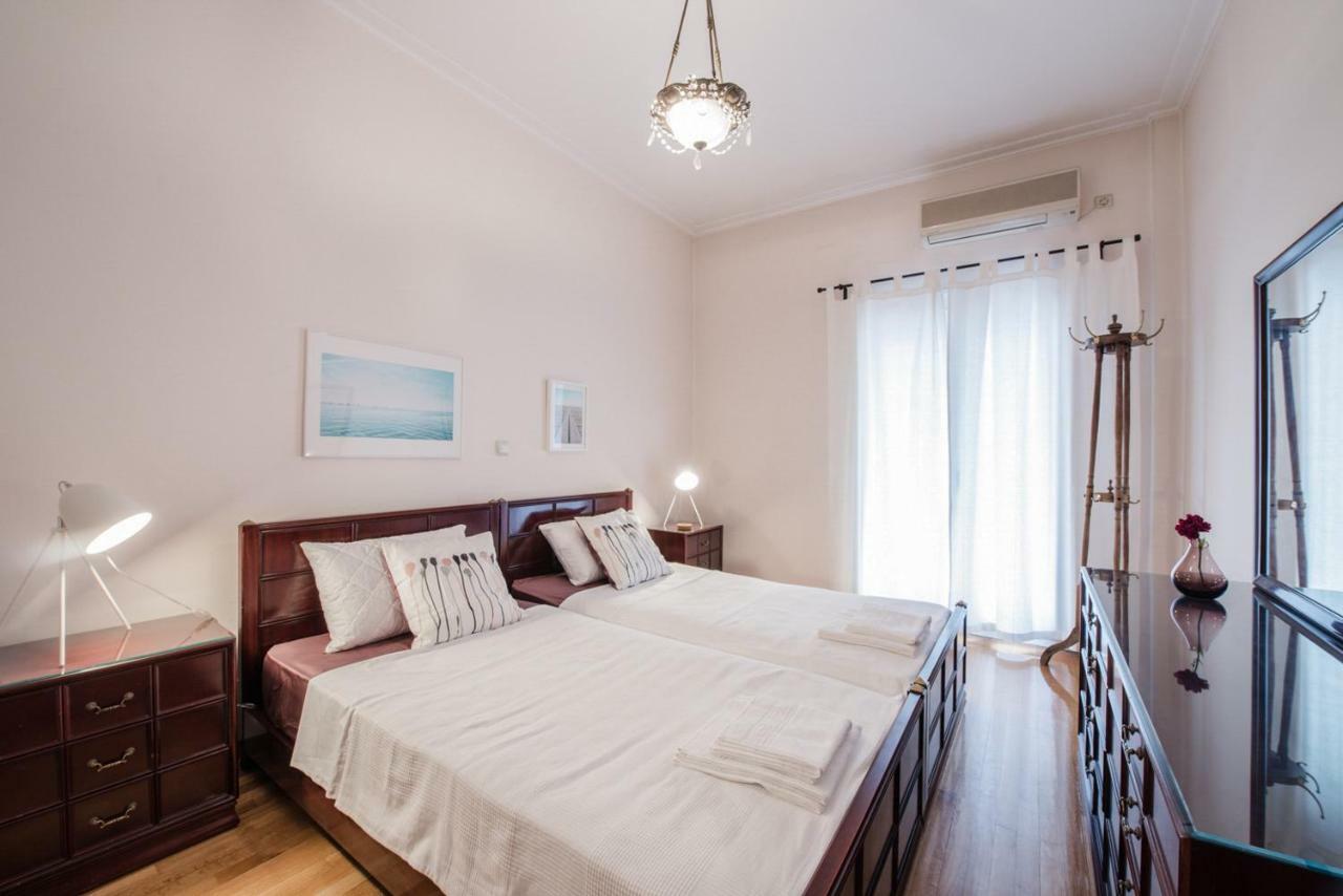 Retro Apartment At Trendy Exarcheia Athens Ngoại thất bức ảnh