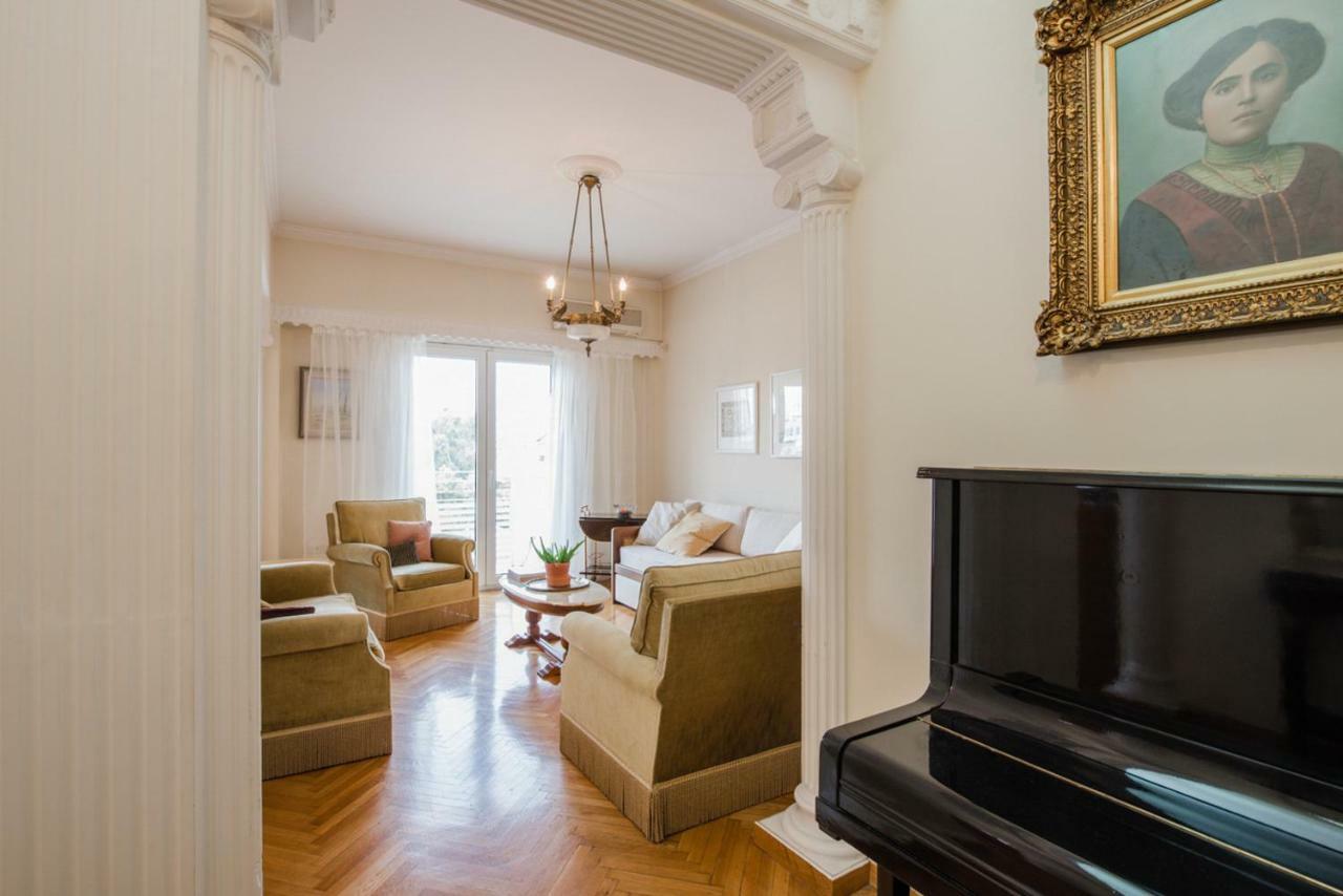 Retro Apartment At Trendy Exarcheia Athens Ngoại thất bức ảnh